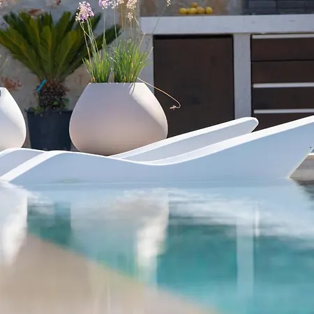 Song Of The Sea Villa *